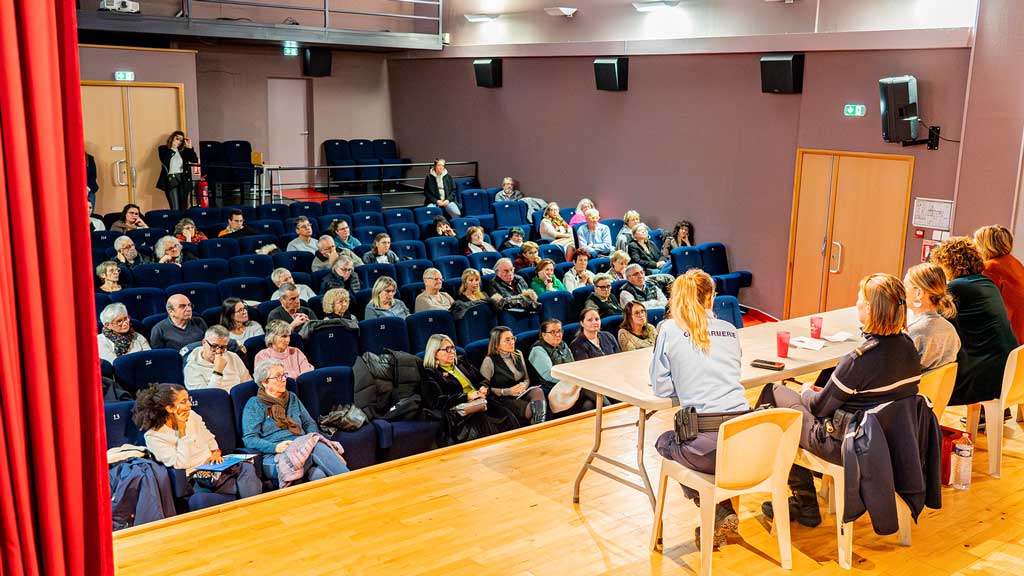 Soirée pour la lutte contre les violences faites aux femmes