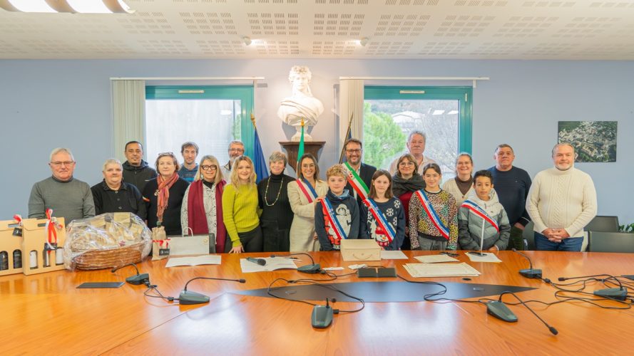 Conseil municipal enfnats - CME - signature jumelage 2024