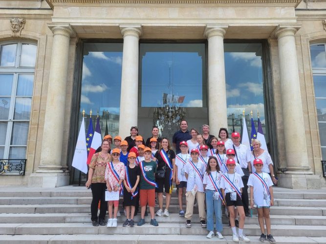 Visite Elysée conseil municipal des enfants Cruas 2024